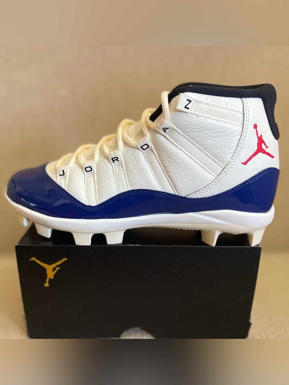 Nike Air Jordan 11 Retro MCS Rare Air Baseball Cleats HM7326-100 NEW
